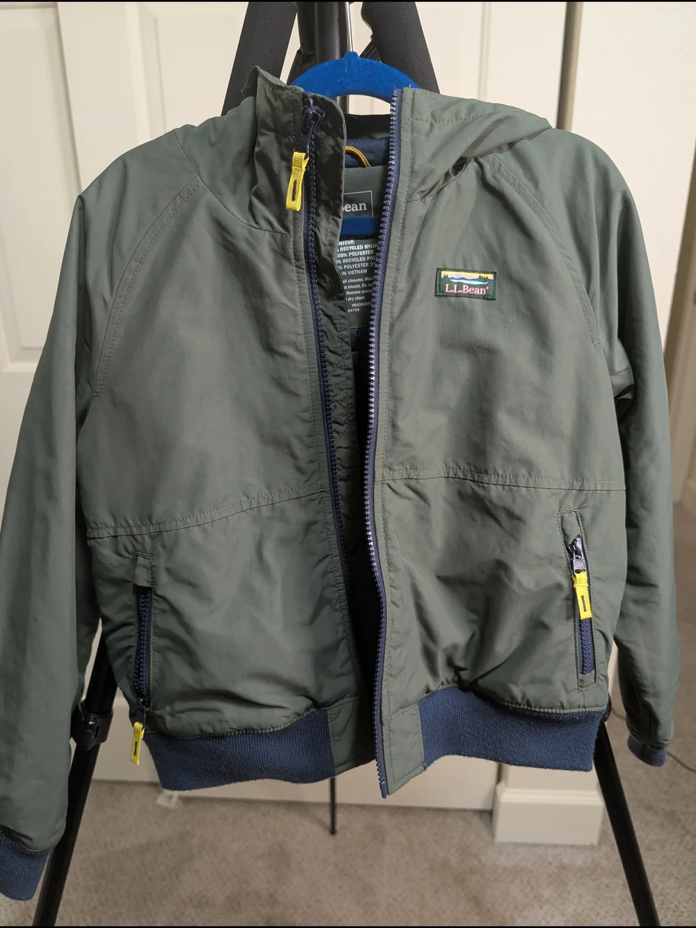 L.L. Bean Youth Hooded Bomber Jacket Forest Green Size 8 Excellent Condition